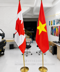 cờ văn phòng, cờ để bàn, cờ để bàn văn phòng, cờ công ty, cờ doanh nghiệp, cờ cơ quan, cờ tổ chức, cờ phòng họp, cờ lễ tân, cờ hội nghị, cờ hội thảo, cờ ký kết, cờ ký kết hợp tác, cờ ngoại giao, cờ tiếp khách, cờ đại biểu, cờ để bàn công ty, cờ để bàn doanh nghiệp, cờ để bàn cơ quan, cờ để bàn hội nghị, cờ để bàn hội thảo, cờ để bàn phòng họp, cờ để bàn lễ tân, cờ để bàn ký kết, cờ để bàn ngoại giao, cờ để bàn logo, cờ logo công ty, cờ logo doanh nghiệp, cờ thương hiệu, cờ nhận diện thương hiệu, cờ văn phòng cao cấp, cờ để bàn cao cấp, cờ để bàn đẹp, cờ văn phòng đẹp, cờ văn phòng giá rẻ, cờ để bàn giá rẻ, cờ văn phòng giá tốt, cờ văn phòng chất lượng cao, cờ văn phòng theo yêu cầu, cờ để bàn theo yêu cầu, in cờ văn phòng, in cờ để bàn, may cờ văn phòng, may cờ để bàn, sản xuất cờ văn phòng, sản xuất cờ để bàn, gia công cờ văn phòng, gia công cờ để bàn, đặt làm cờ văn phòng, đặt làm cờ để bàn, xưởng sản xuất cờ văn phòng, công ty sản xuất cờ văn phòng, cờ văn phòng in logo, cờ để bàn in logo, cờ văn phòng thêu, cờ để bàn thêu, cờ văn phòng in chuyển nhiệt, cờ văn phòng vải satin, cờ văn phòng lụa, cờ văn phòng cán gỗ, cờ văn phòng cán inox, cờ để bàn chân inox, cờ để bàn chân gỗ, cờ để bàn đế đá, cờ để bàn đế pha lê, cờ để bàn đế kim loại, cờ Việt Nam để bàn, cờ Đảng để bàn, cờ Tổ quốc để bàn, cờ quốc gia để bàn, cờ các nước để bàn, bộ cờ để bàn các nước, bộ cờ quốc gia để bàn, cờ ASEAN để bàn, cờ song phương, cờ phòng họp công ty, cờ phòng họp doanh nghiệp, cờ văn phòng Hà Nội, cờ văn phòng TP.HCM, cờ văn phòng Đà Nẵng, cờ văn phòng Hải Phòng, cờ văn phòng Bình Dương, cờ văn phòng Bắc Ninh, cờ văn phòng Đồng Nai, cờ văn phòng toàn quốc, mẫu cờ văn phòng, mẫu cờ để bàn, cờ văn phòng sang trọng, cờ để bàn sang trọng, cờ văn phòng chính hãng, cờ để bàn chất lượng cao, cờ văn phòng bền đẹp, cờ để bàn bền đẹp, cờ văn phòng cho doanh nghiệp, cờ văn phòng cho cơ quan, cờ văn phòng cho tổ chức, cờ văn phòng cho ngân hàng, cờ văn phòng cho khách sạn, cờ văn phòng cho trường học, cờ văn phòng cho bệnh viện, cờ văn phòng cho showroom, cờ để bàn phòng họp cao cấp, cờ để bàn hội nghị cao cấp, cờ để bàn lễ ký kết, cờ để bàn tiếp khách quốc tế, cờ văn phòng in số lượng ít, cờ văn phòng giao nhanh, cờ để bàn giao nhanh.