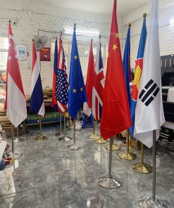 Chân cờ inox văn phòng kích thước 2.6m ( không bao gồm lá cờ )