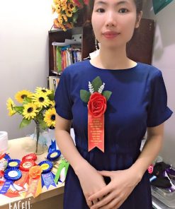 Hoa cài áo đại biểu – Mã số 12 màu đỏ