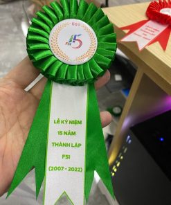 Nâng tầm phong cách đại biểu với Hoa Cài Ngực Chất Lượng - Đức Cường